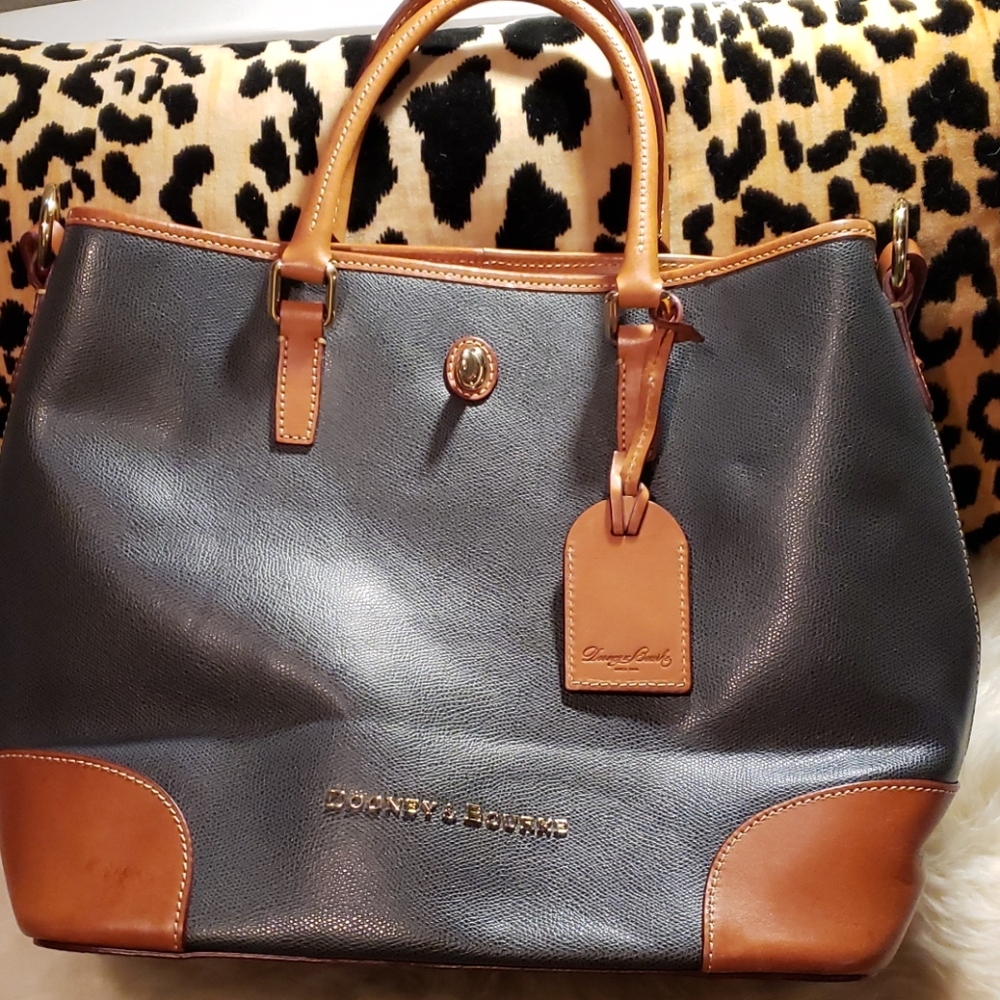 Dooney & Bourke Grey Saffiano Tote